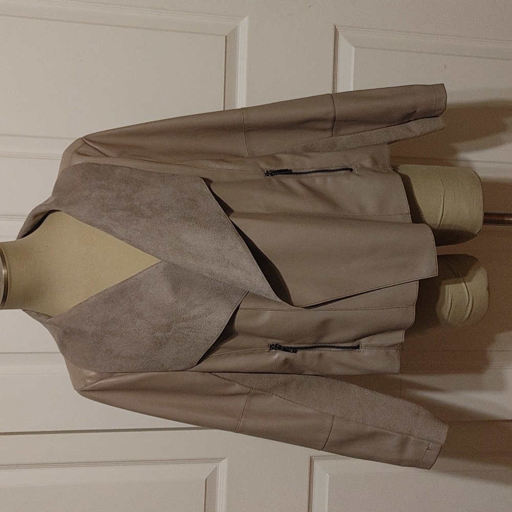 ✨Bagatelle Faux Jacket NWOT